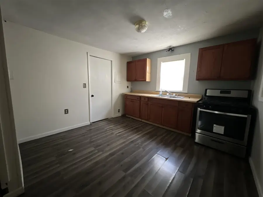 617 E 27th, Marion, IN  - Image #2