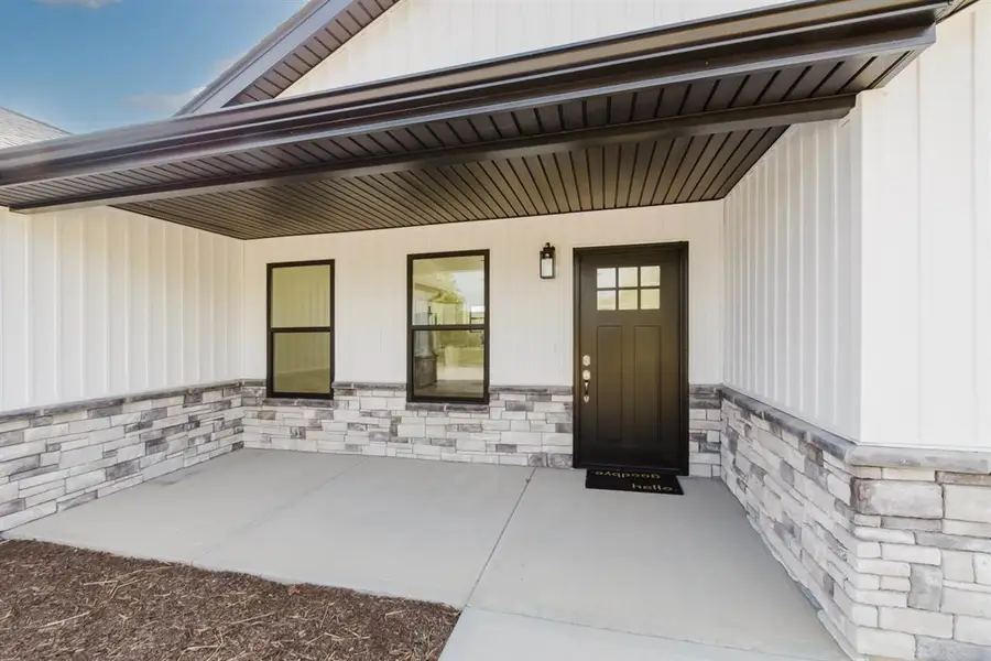 19 Lakengren Drive, Eaton, OH 45320 - Image #2