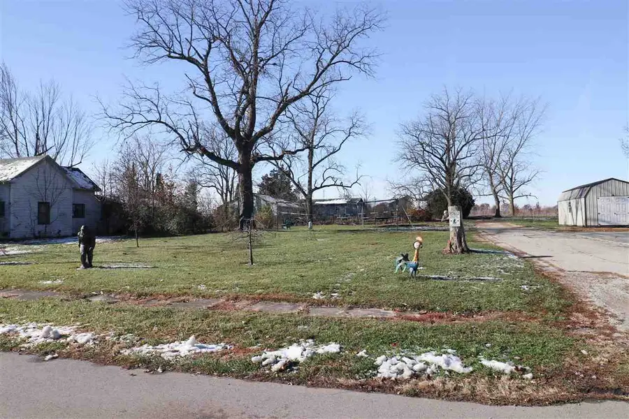 300 S Angle Street, Dunkirk, IN 47336 - Image #2