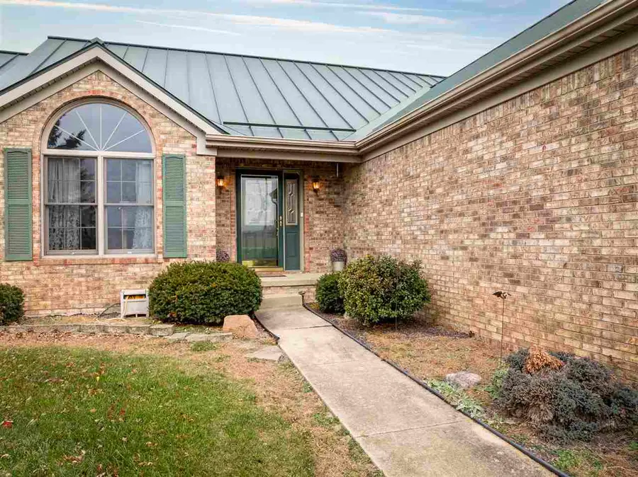 3432 S Indian Trail Road, Farmland, IN 47340 - Image #3