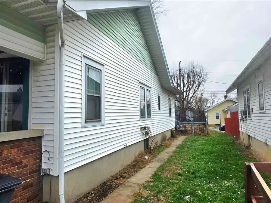 1824 Boulevard Place, Connersville, IN 47331 - Image #3