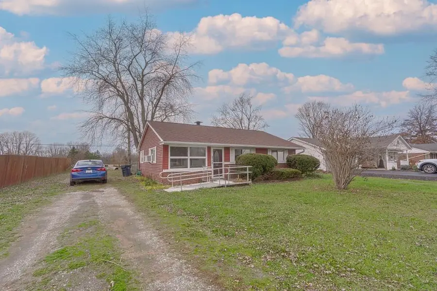 8419 S LEONARD STREET, Cambridge City, IN 47327 - Image #2