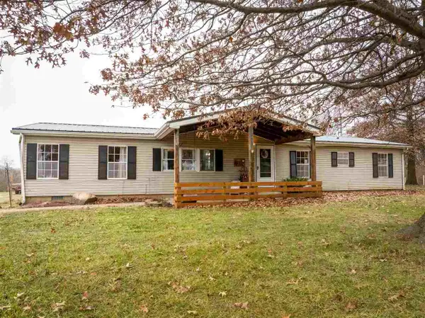 254 S Pea Ridge Rd, Liberty, IN 47353