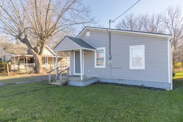 1929 N Ave, New Castle, IN 47362