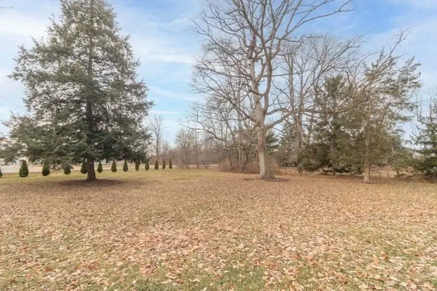 209 S Jefferson St, Sulphur Springs, IN 47388 - Image #3