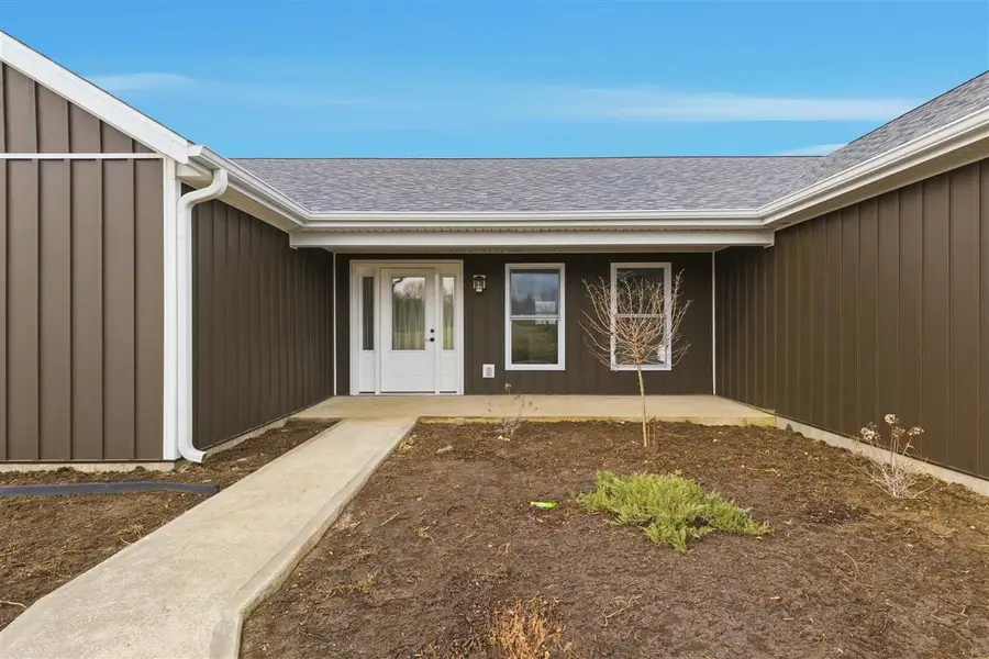 2620 Bryant Dr, Richmond, IN 47374 - Image #2