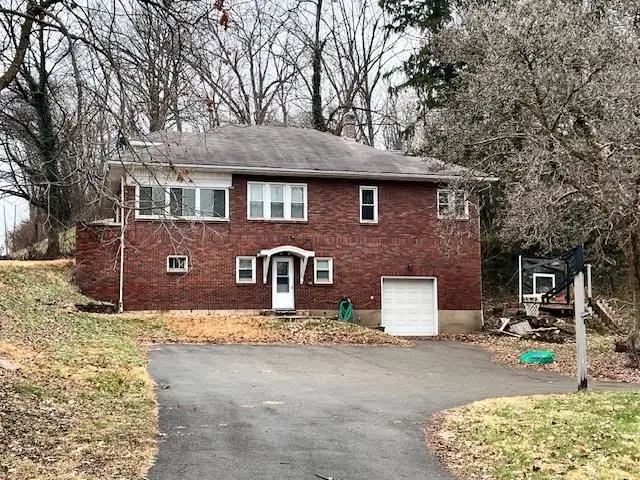 310 W 3rd St, Connersville, IN 47331 - Image #1