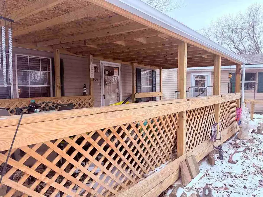 103 E Graceland Heights Drive, Hagerstown, IN 47346 - Image #3