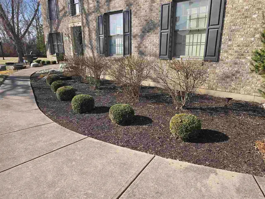 3402 Deer Park Ct, Richmond, IN 47374 - Image #3