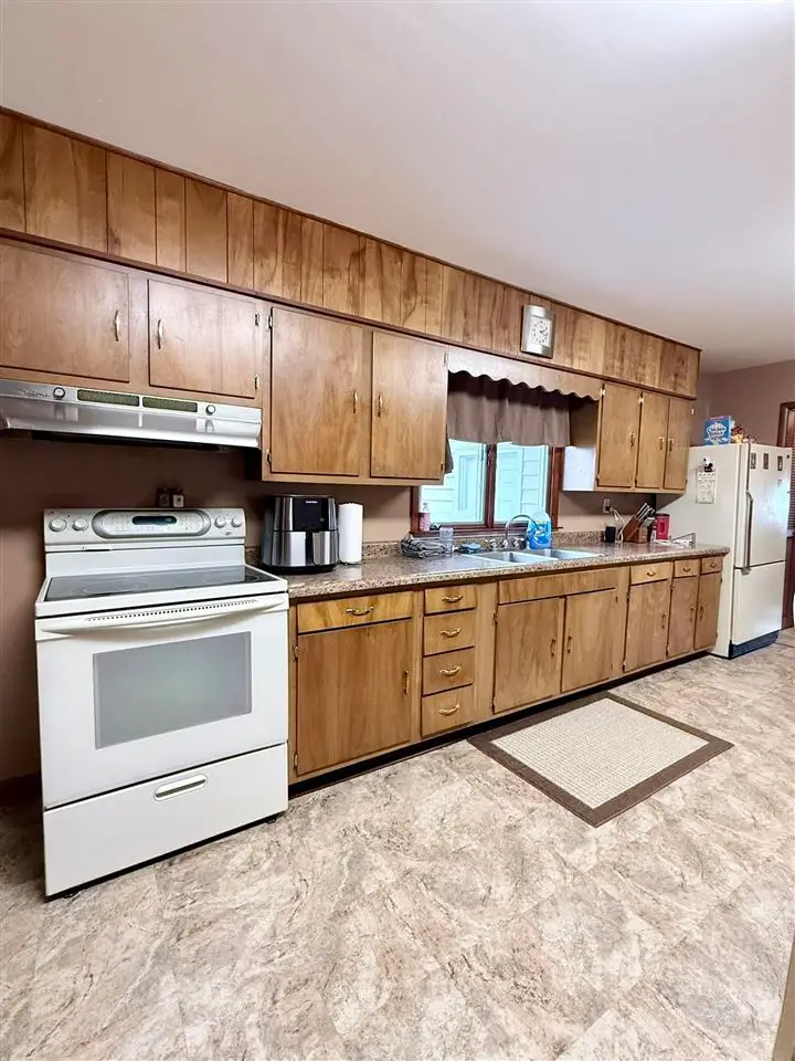 4296 E SR 32, Wayne, IN 47394 - #2