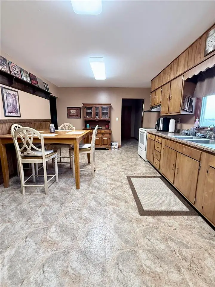 4296 E SR 32, Wayne, IN 47394 - #3