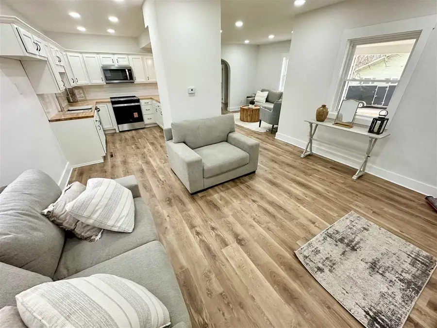 809 Elks Country  Club Road, Richmond, IN 47374 - #2