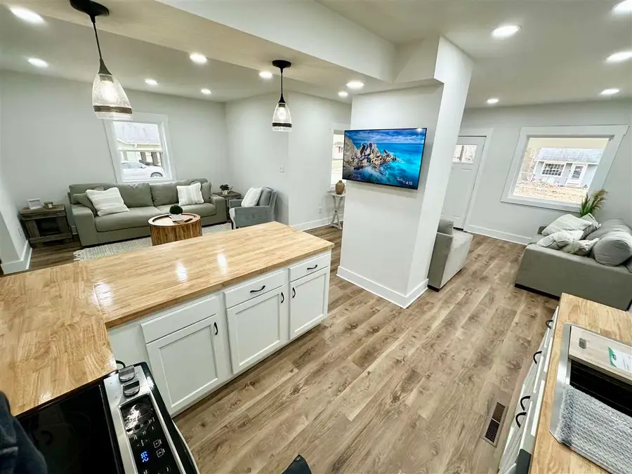 809 Elks Country  Club Road, Richmond, IN 47374 - #3