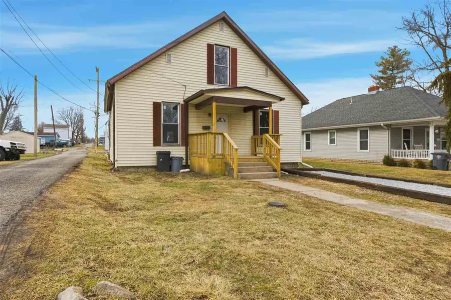 523 Summit Ave, Connersville, IN 47331 - #2