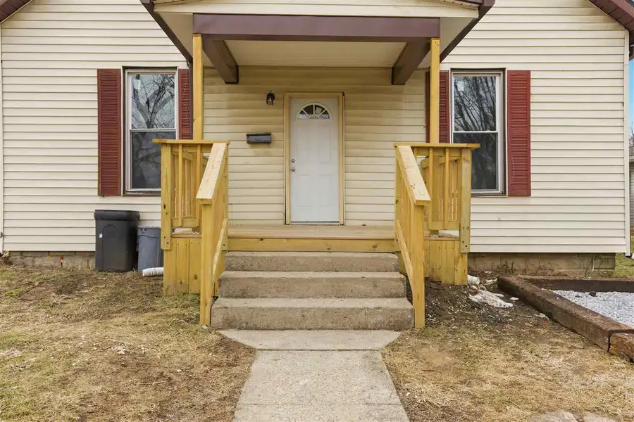 523 Summit Ave, Connersville, IN 47331 - #3