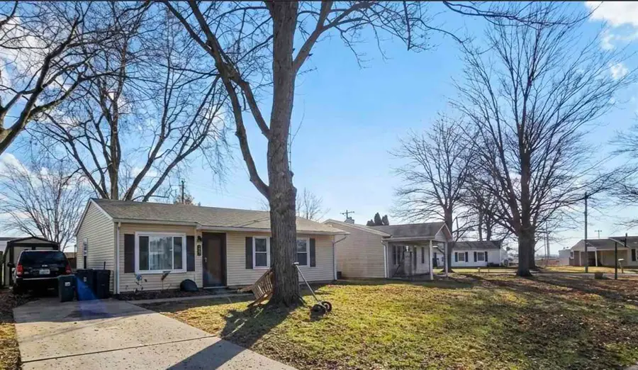 403 Beech Ave, Centerville, IN 47330 - #2