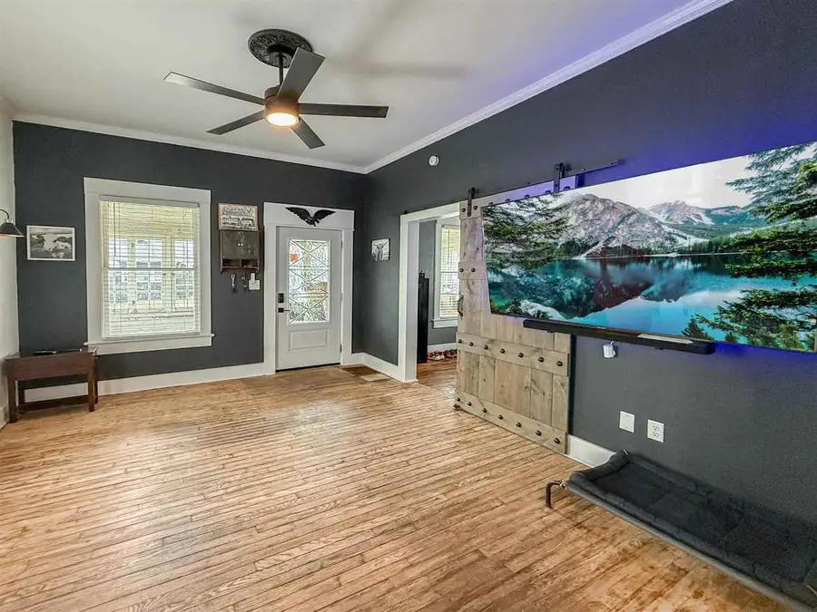 152 W MADISON STREET, Hagerstown, IN 47346 - #2