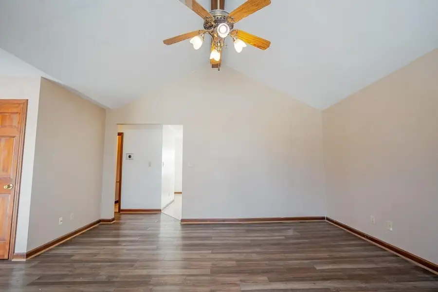 2721 Brown St, New Castle, IN 47362 - #3