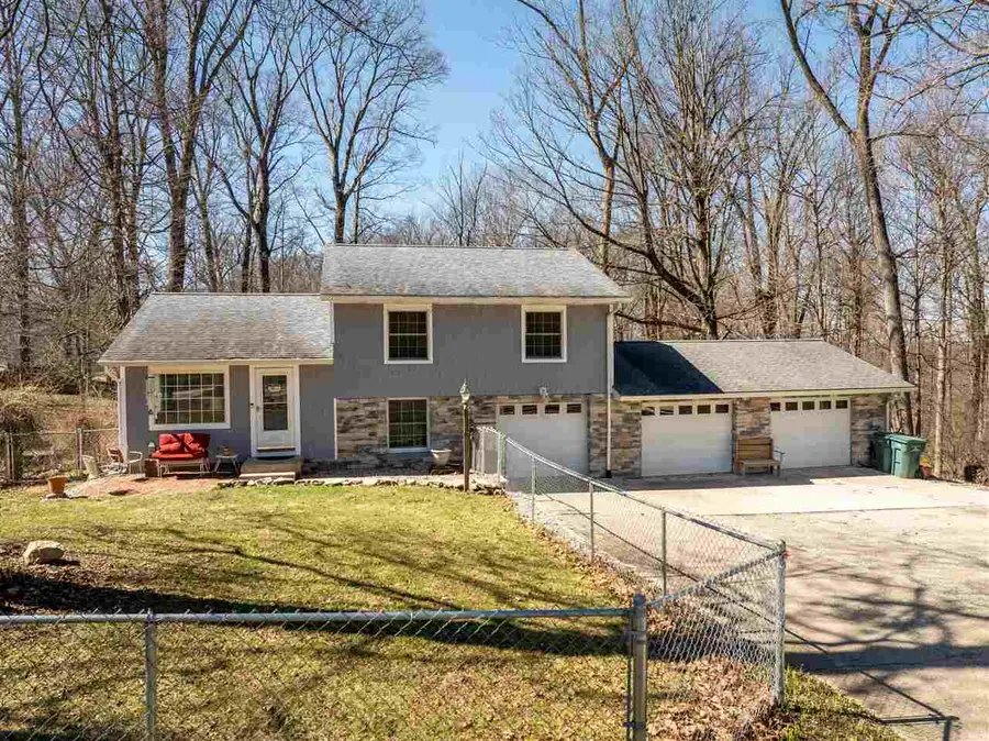 812 Elks Country Club Road, Richmond, IN 47374 - #2