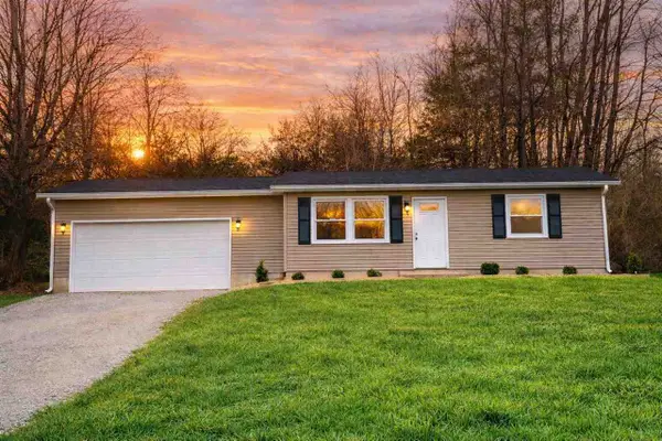 3374 W Harmony Parkway, Connersville, IN 47331