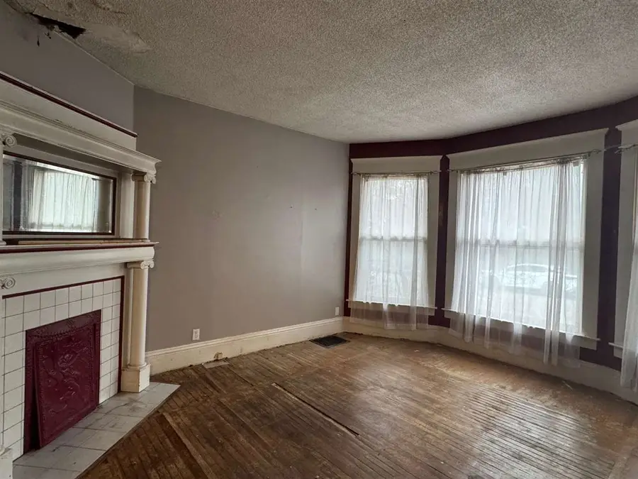 319 Kinsey Street, Richmond, IN 47374 - #3