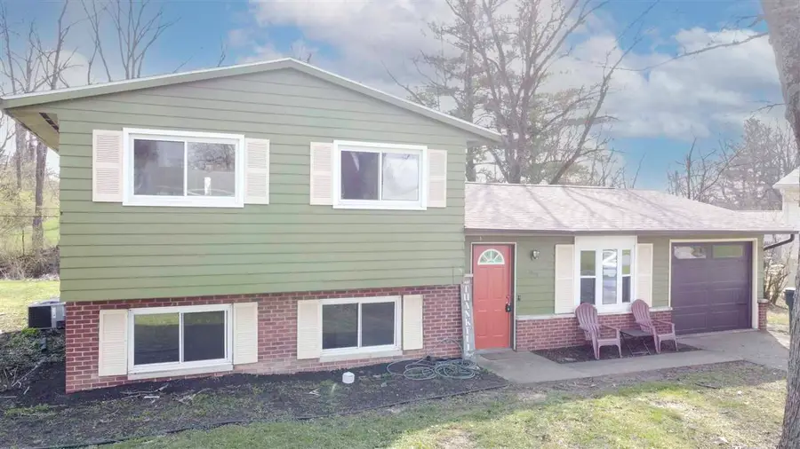 1809 Valley Dr, Richmond, IN 47374 - #2