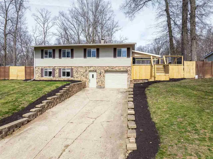 3506 GLEN HILLS DRIVE, Richmond, IN 47374 - #2