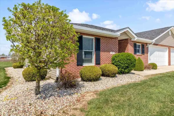 124 Sunset Dr., Winchester, IN 47394