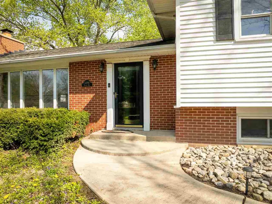 3298 W Tingler Rd, Richmond, IN 47374 - #3