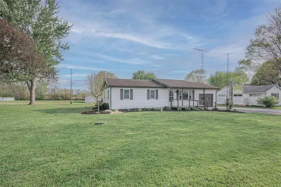303 W COLLEGE CORNER ROAD, Centerville, IN 47330 - #3