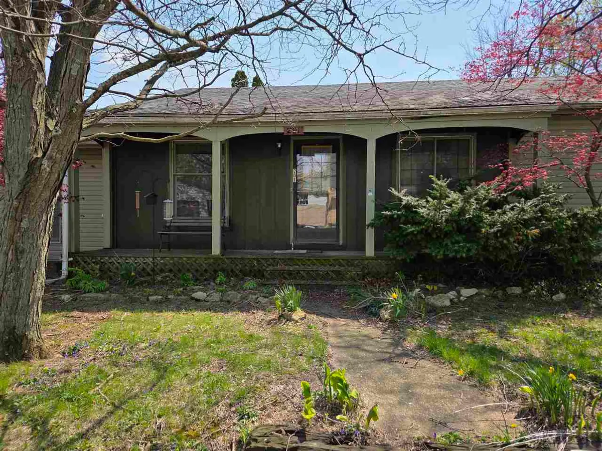 201 S Oak Street, Lynn, IN 47355 - #1