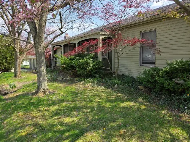 201 S Oak Street, Lynn, IN 47355 - #2