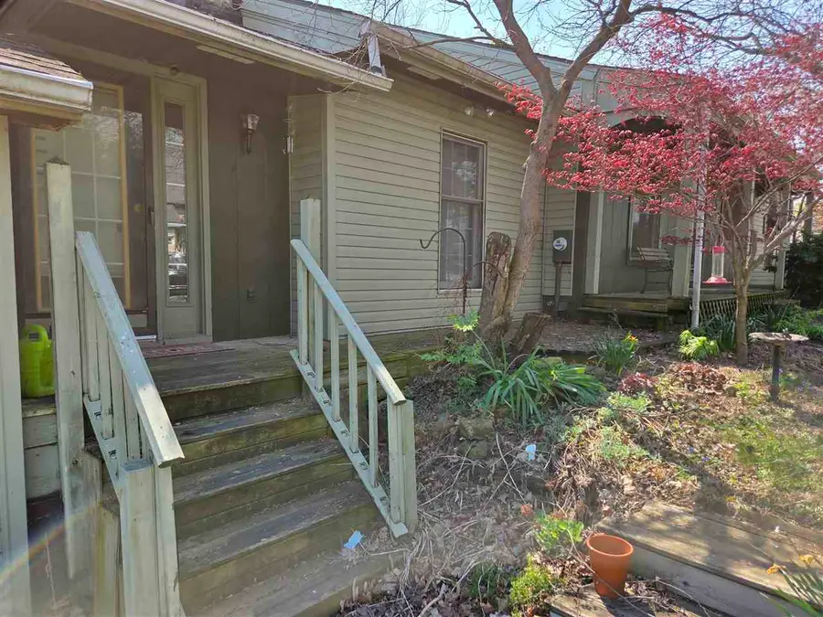201 S Oak Street, Lynn, IN 47355 - #3