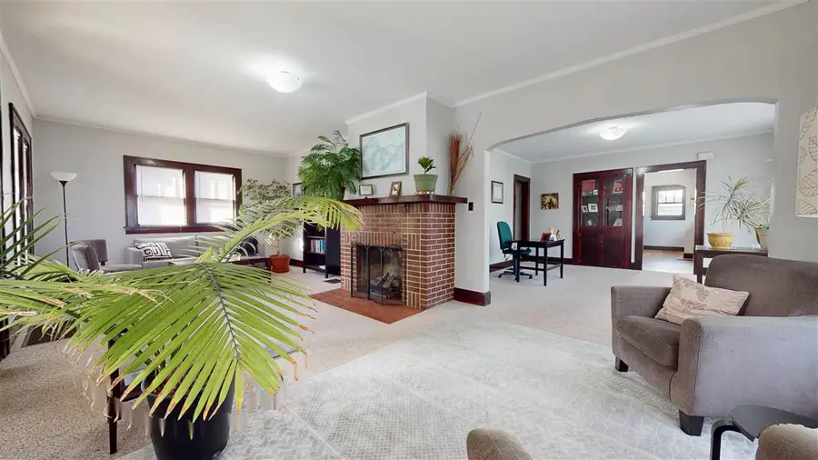 227 Eastern Ave, Connersville, IN 47331 - #3