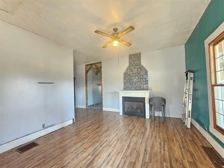 202 W Jay Street, Dunkirk, IN 47336 - #2