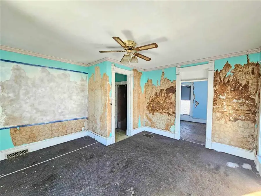 129 E Washington Street, Dunkirk, IN 47336 - #3