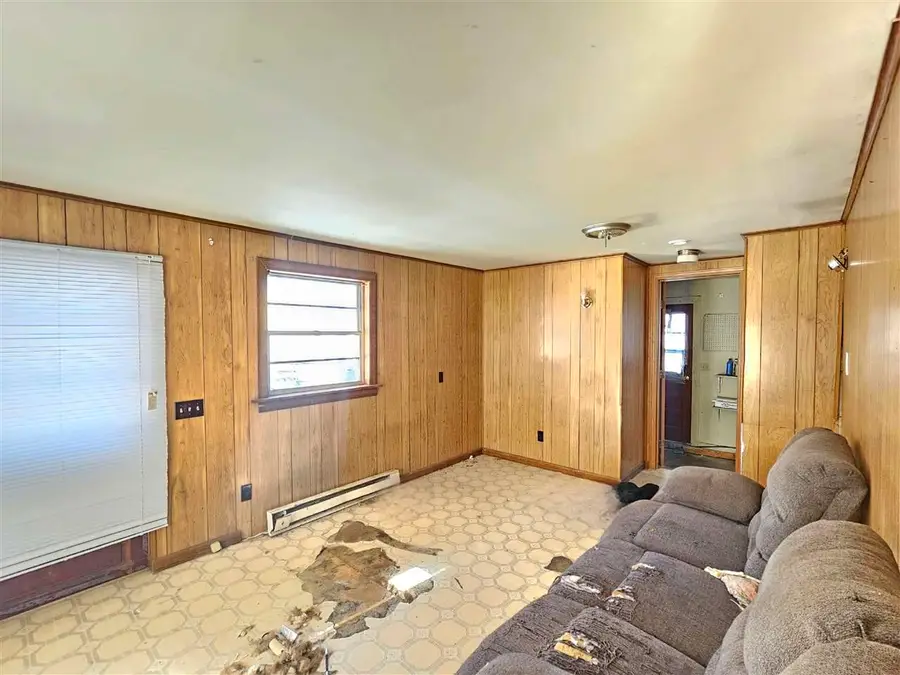 4260 W Crystal St, North Vernon, IN 47265 - #2