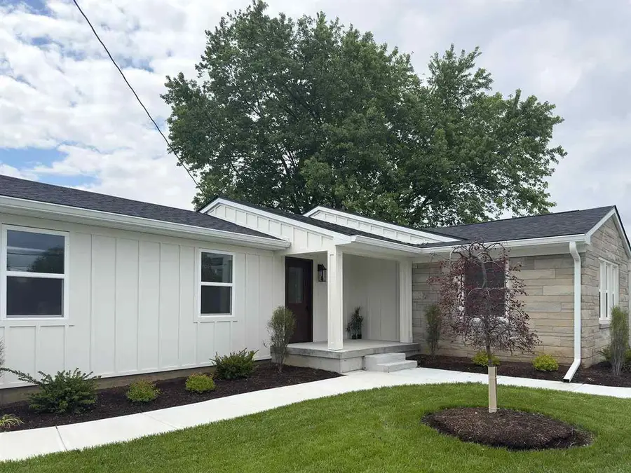 2601 N Eby Dr, Connersville, IN 47331 - #3