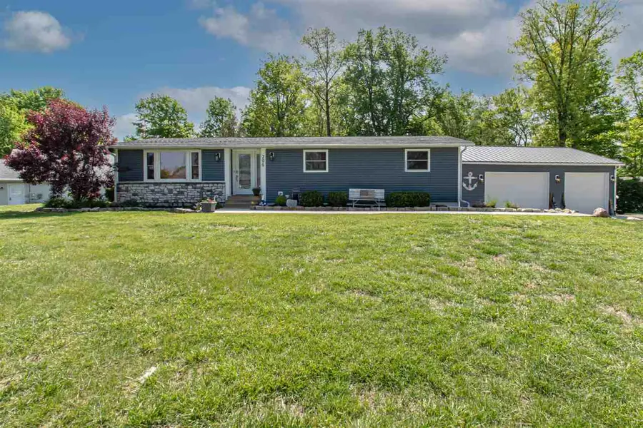 206 Lakengren Drive, Eaton, OH 45320 - #3