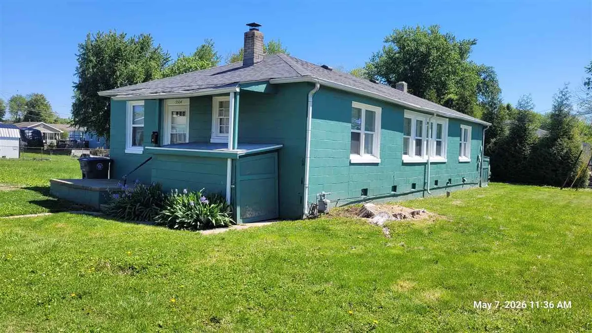 3305 Iowa Ave, Connersville, IN 47331 - #1