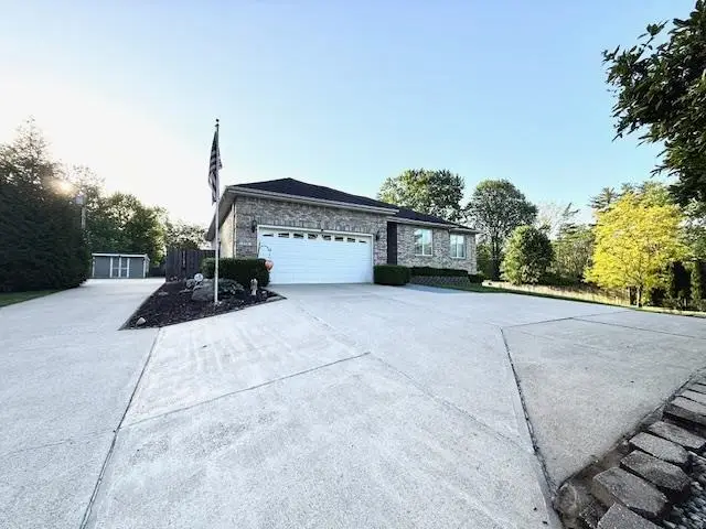 528 Meadowbrook Road, Richmond, IN 47374 - #2