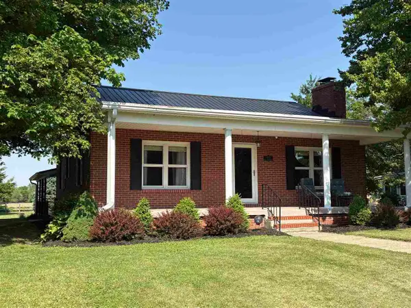 1721 S ST RD 1, Connersville, IN 47331