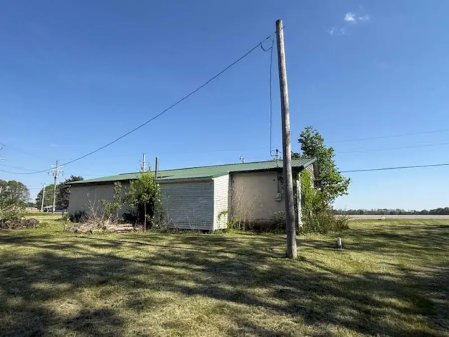 7224 W US Highway 40, Centerville, IN 47330 - #2