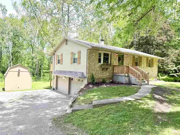 2306 E County Road 150 N, Connersville, IN 47331