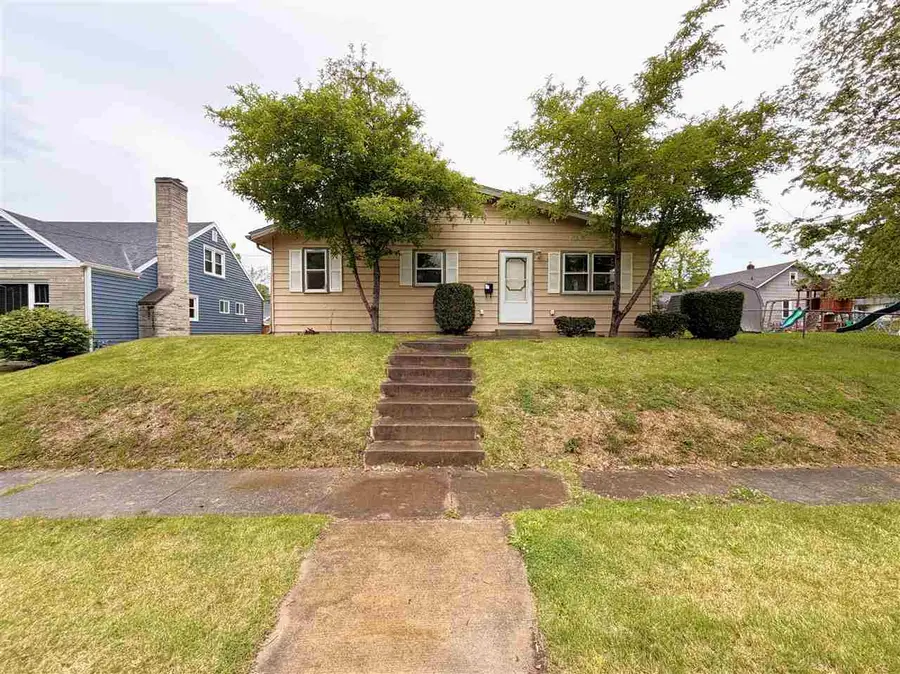 498 N Plum Street, Hagerstown, IN 47346 - #2