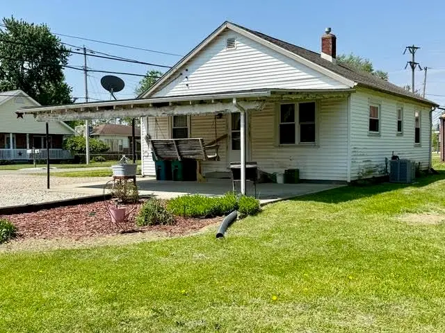 2712 Brown Street, New Castle, IN 47362 - #2