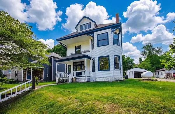 218 S Brookville  St, West College Corner, IN 47003