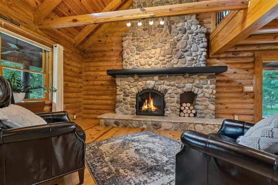 6855 N Centerville Rd, Williamsburg, IN 47393 - #3
