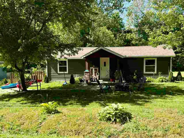 3182 W COUNTRY CLUB ROAD, Connersville, IN 47331