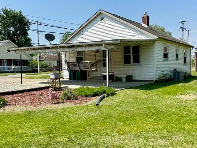 2712 Brown Street, New Castle, IN 47362 - #2